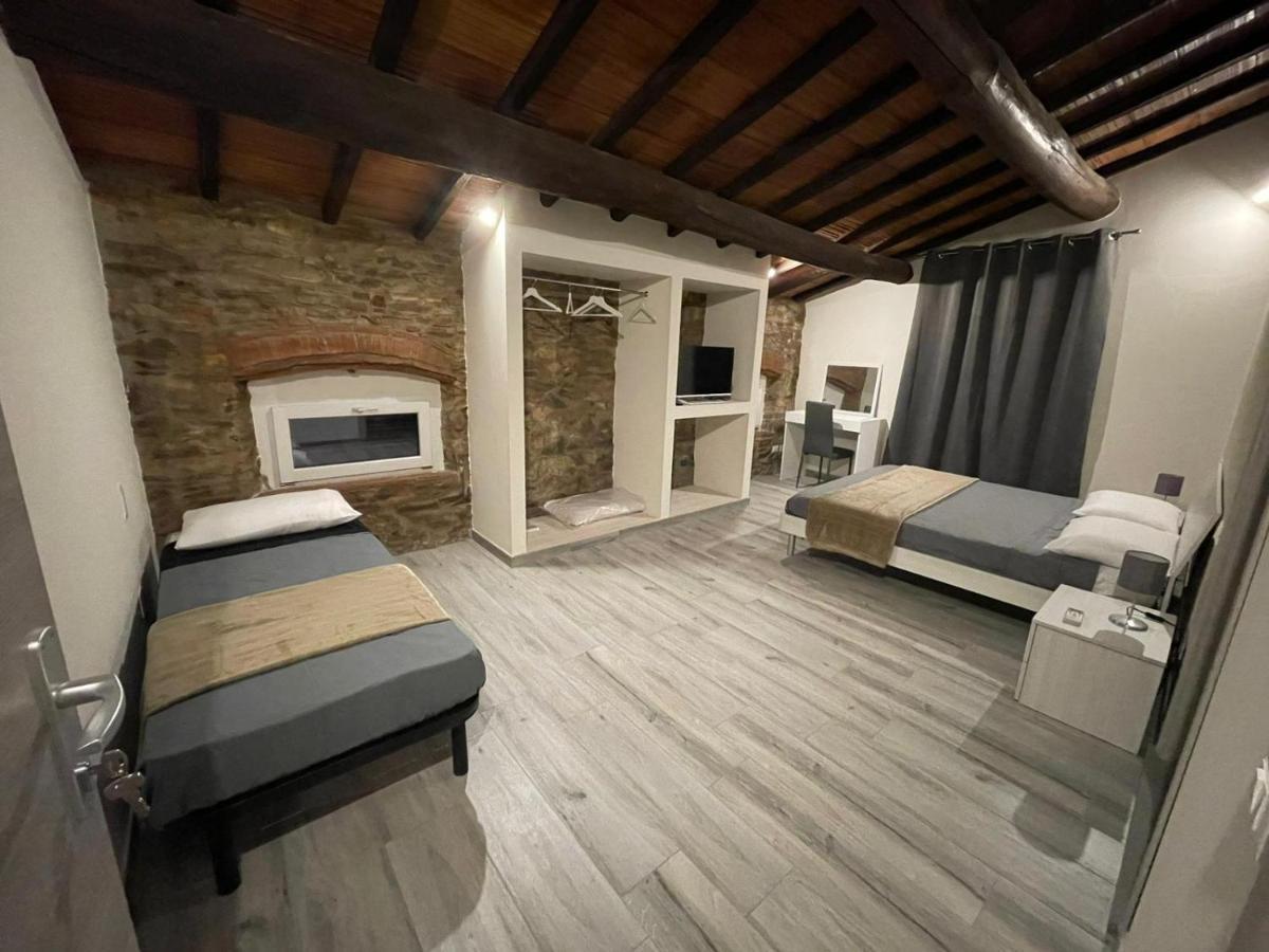 Rent Room Iacopo Capannori Bagian luar foto
