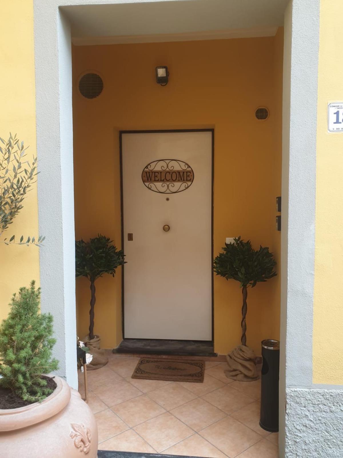 Rent Room Iacopo Capannori Bagian luar foto